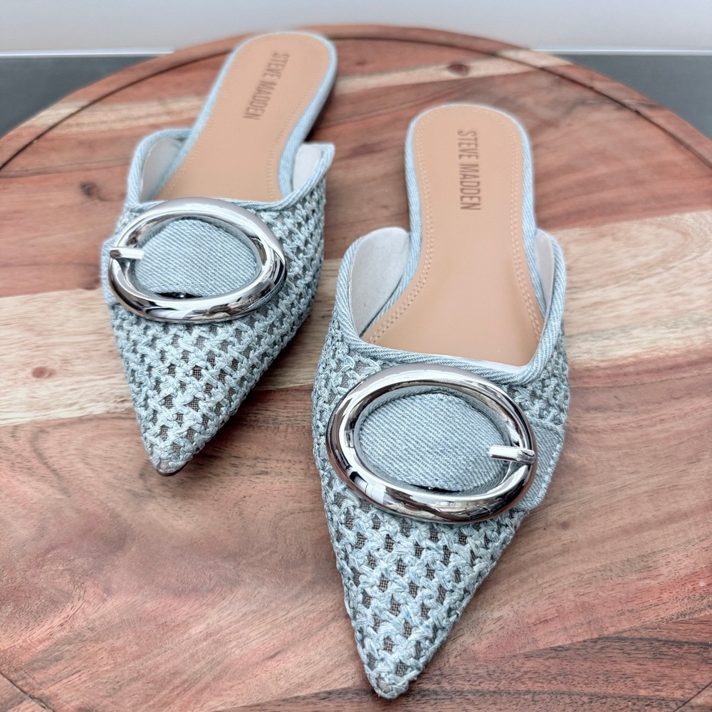 Steve Madden Woven Denim Pointed Toe Mules W 7.5 Light Blue Silver Buckle Flats